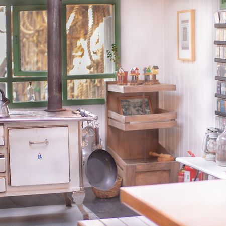 Palafito Hospedaje Vista Bordemar カストロ エクステリア 写真